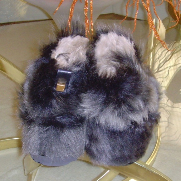 Stuart Weitzman Fur Ankle Boots NWOT - Size 9 - Picture 7 of 14